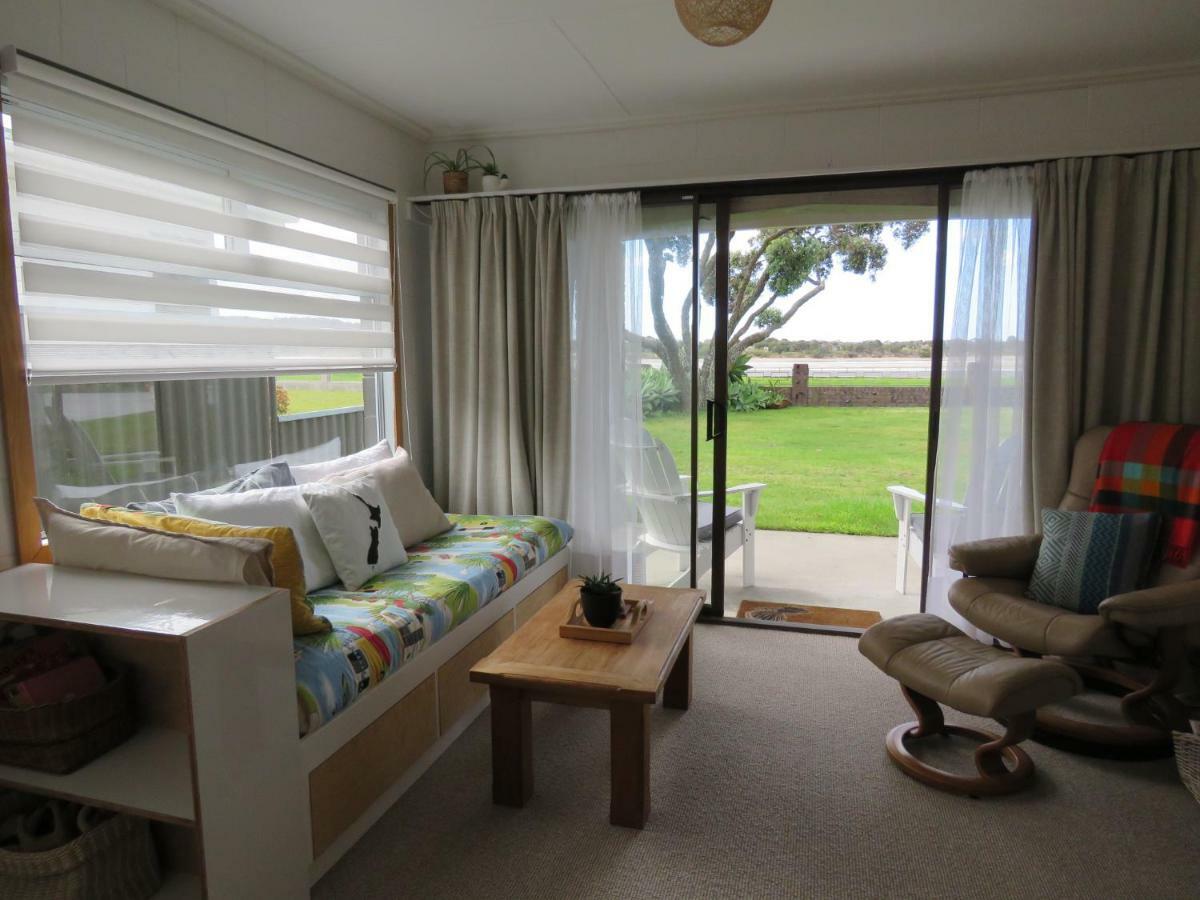 Pohutukawa Bach Hotel Whangarei Buitenkant foto